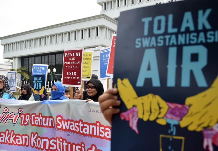 Dokumentasi Aksi Masyarakat Jakarta Menolak Privatisasi Air